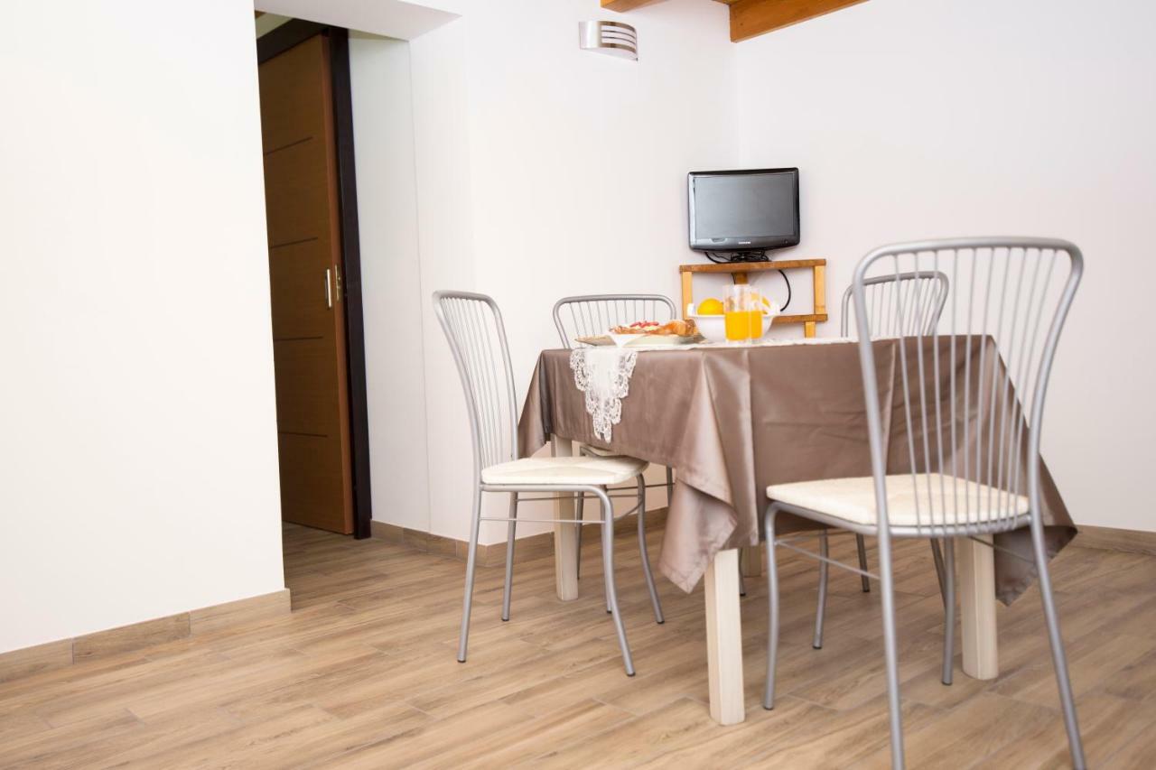 Ferienwohnung Casa Daniela Noto Exterior foto